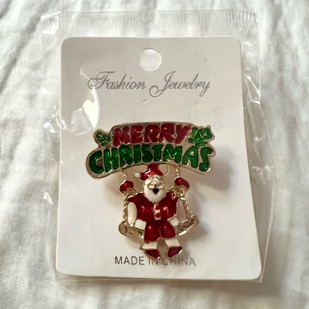 Fashion Jewelry Merry Christmas Santa Brooch - Red and Green
